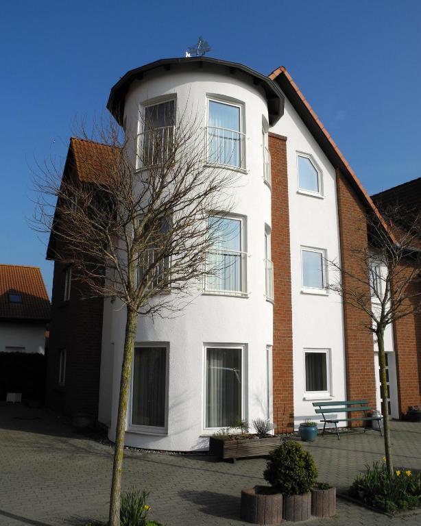 Pension Kuehne Boltenhagen  Exterior photo